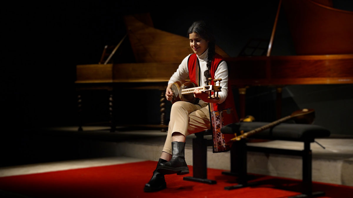 Image du film de Julien Moro/CNRS, « Aux origines de nos instruments de musique »