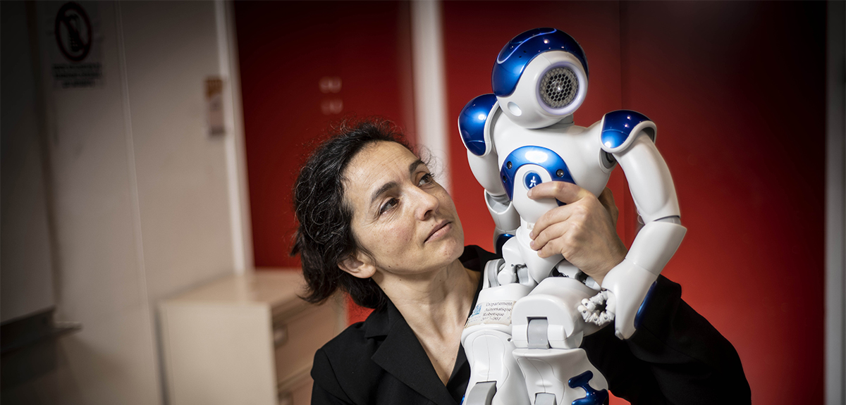 Le Siecle Des Robots Cnrs Le Journal