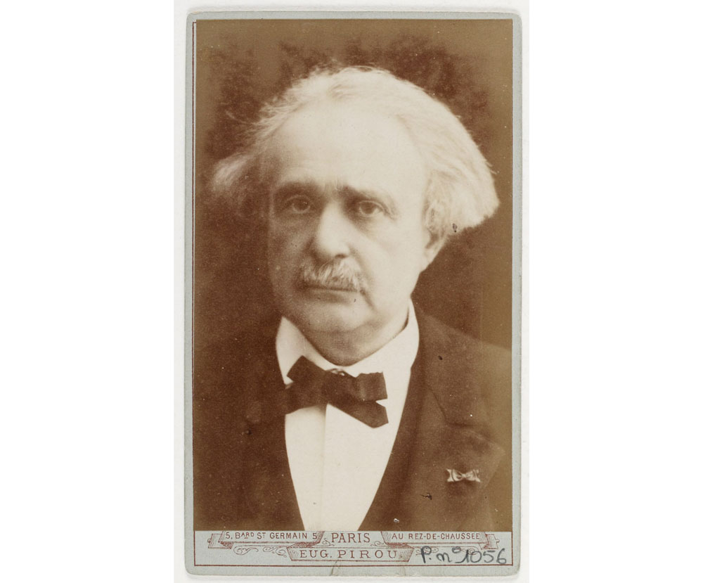 Jules Oppert au début des années 1880, par Eugène Pirou (Archives de la Société de géographie / source gallica.bnf.fr/BnF)