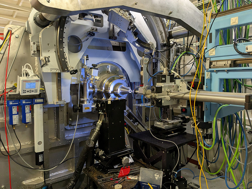 Ligne de lumière SWING pour la diffusion des rayons X au synchrotron SOLEIL. © Johan Alauzun.