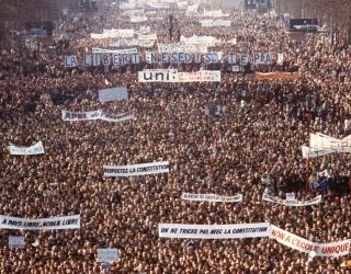 Manifestation en faveur de l'école libre en 1984.