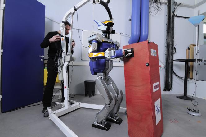 Quel Avenir Pour La Robotique De Service Cnrs Le Journal 