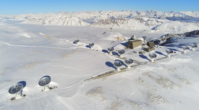 Installé sur le Plateau de Bure dans les Alpes, Noema est le radiotélescope le plus puissant de l’hémisphère Nord