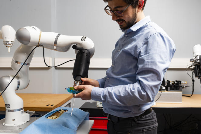 ©C. Frésillon/Isir/CNRS Photothèque