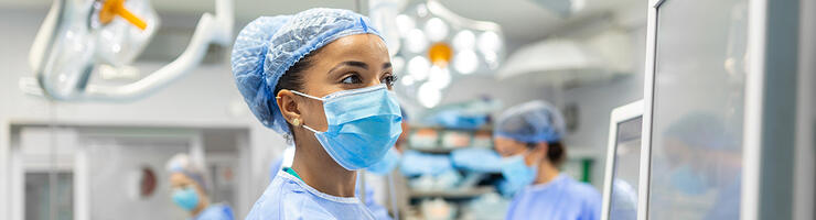 Intervention en hôpital © Graphicroyalty - stock.adobe.com