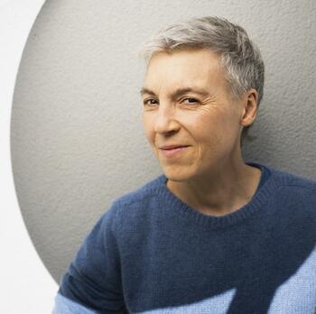 Portrait de la journaliste Stéphanie Arc