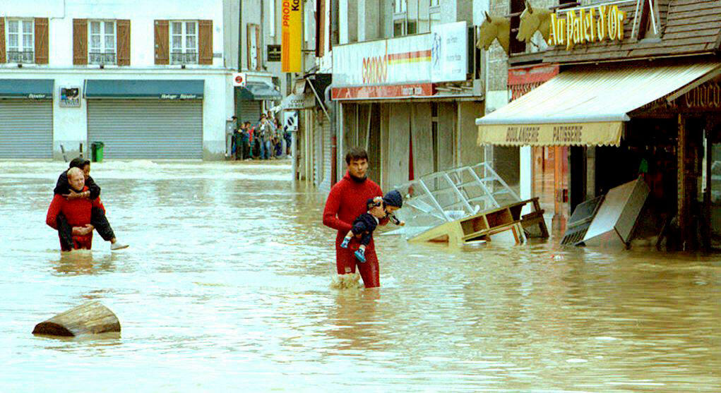 Sarcelles inondée © Michel Gangne / AFP