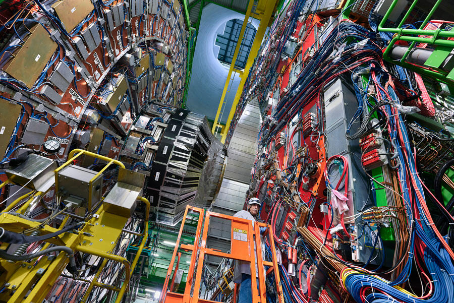 Vue partielle du solénoïde compact pour muons (ou CMS) du LHC