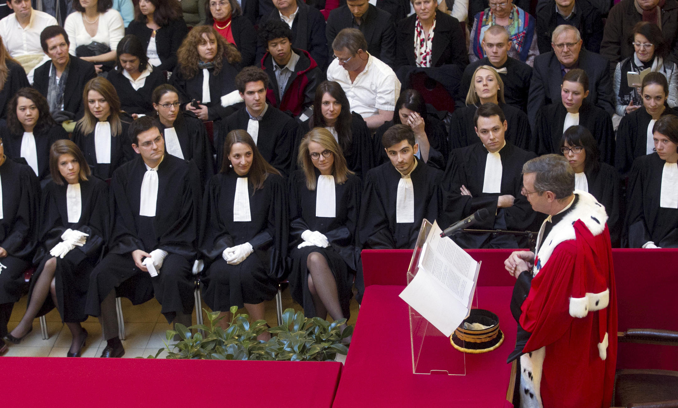 Serment des avocats devant la cour d'appel de Colmar.