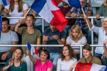 Des supporters dans un stade