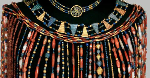 Bijoux de la reine Puabi exposés au Penn Museum de Philadelphie, Pennsylvanie, États-Unis