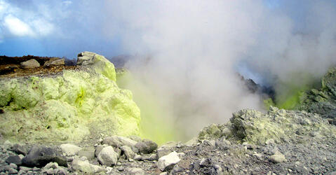 volcan La Soufrière © Dominique Gibert / CNRS Images 