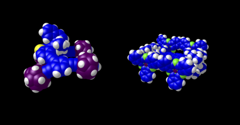 trois molécules sur fond noir
