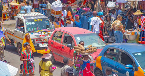 Effervescence au marché de Makola, à Accra, Ghana, mai 2024 © Omri Eliyahu / Shutterstock.com