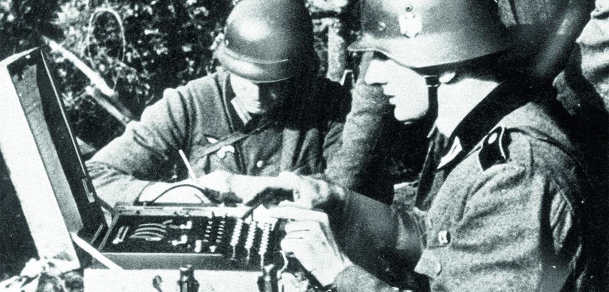 Utilisation de la machine Enigma, par les Nazis