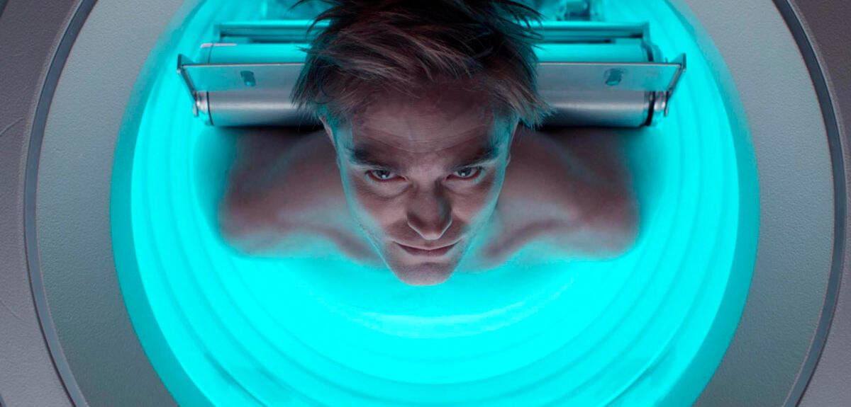 Robert Pattinson - Collection ChristopheL © Warner Bros. - Plan B Entertainment - Offscreen - Kate Street Picture Company