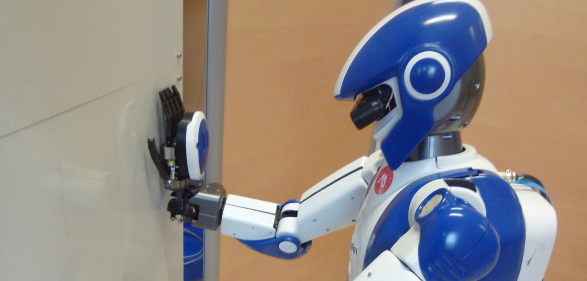 Robot humanoïde CNRS/AIST Japon